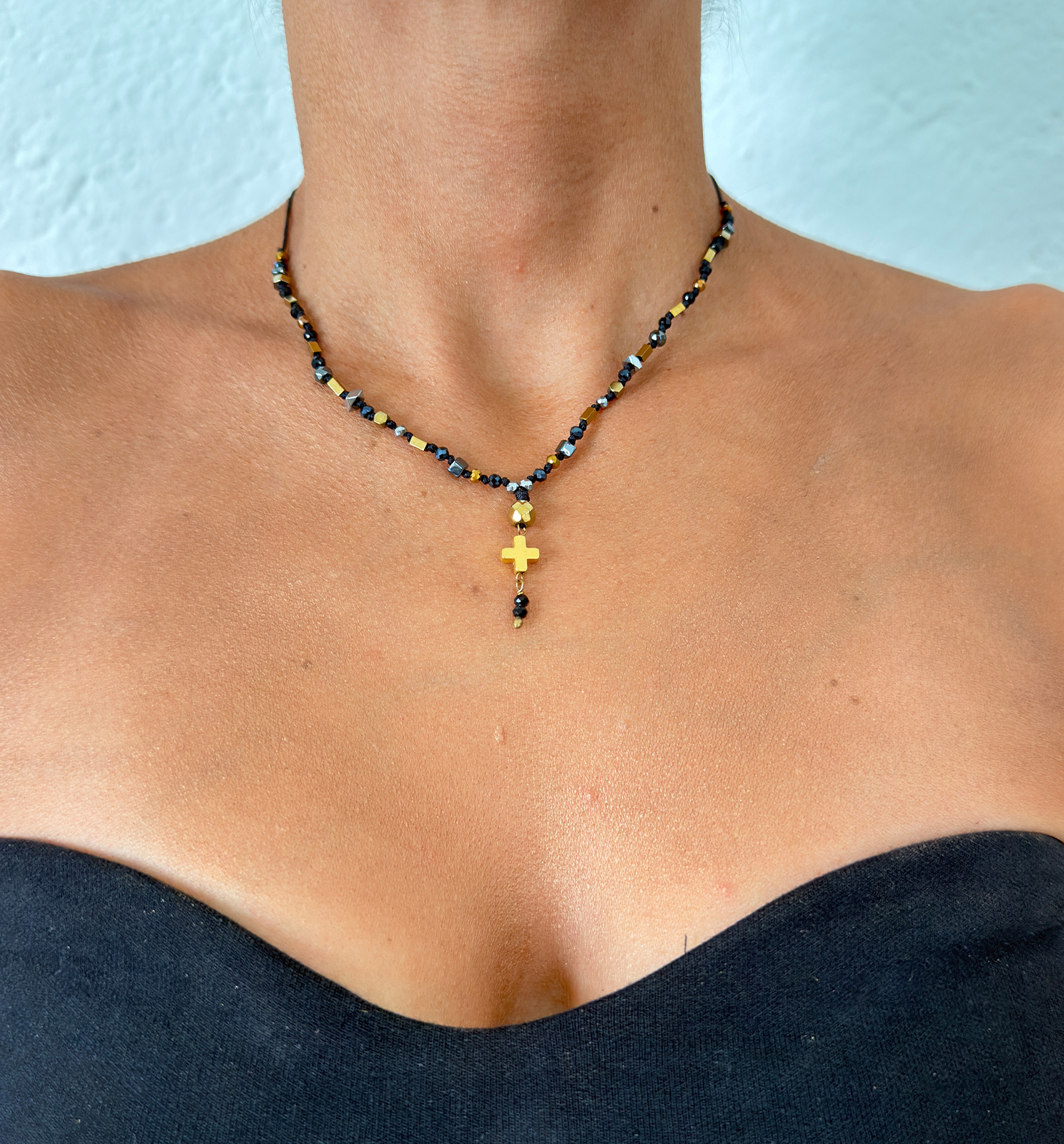 Collar Fe Dodara