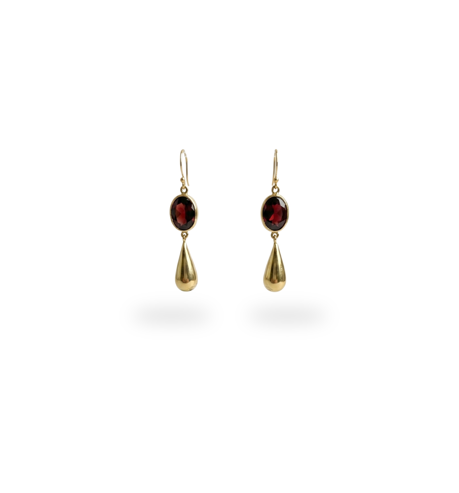 Arete Lágrima de Rubí